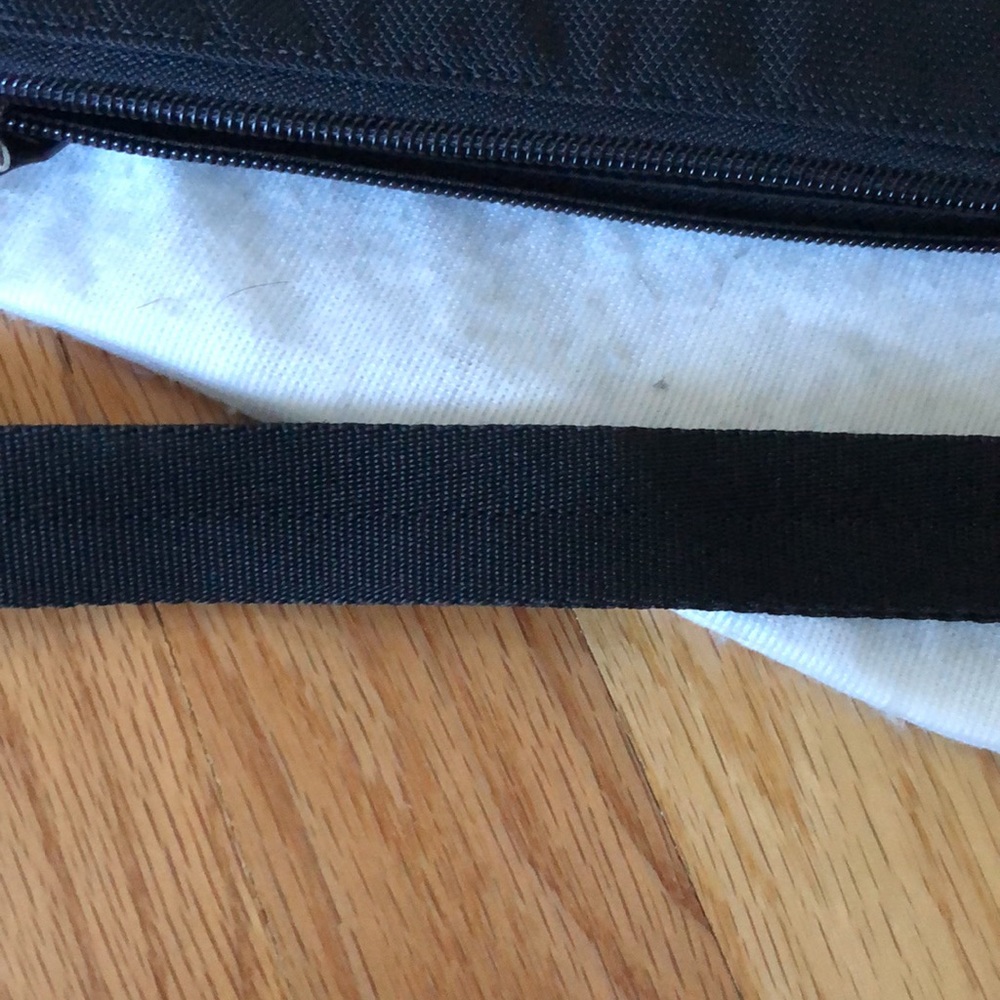 Dior Black Crossbody Bag - Picture 9 of 10